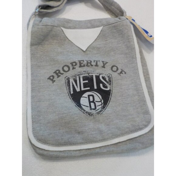 NWT Brooklyn Nets NBA Crossbody Light Gray Fleece Purse Snap Closure 10" x 11.5" - Picture 2 of 4